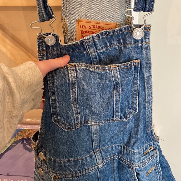 Levi’s overalls - Picture 4 of 7